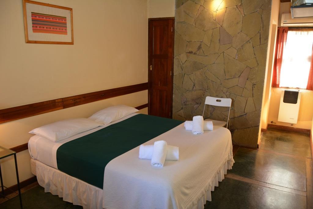 Hotel Del Pilar 萨尔塔 外观 照片