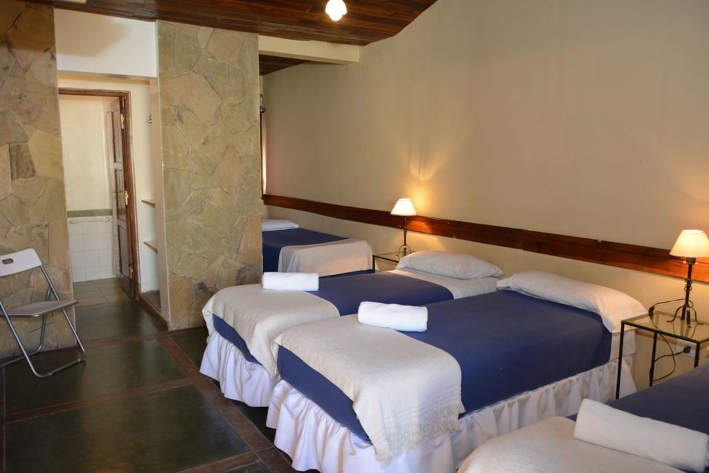 Hotel Del Pilar 萨尔塔 外观 照片